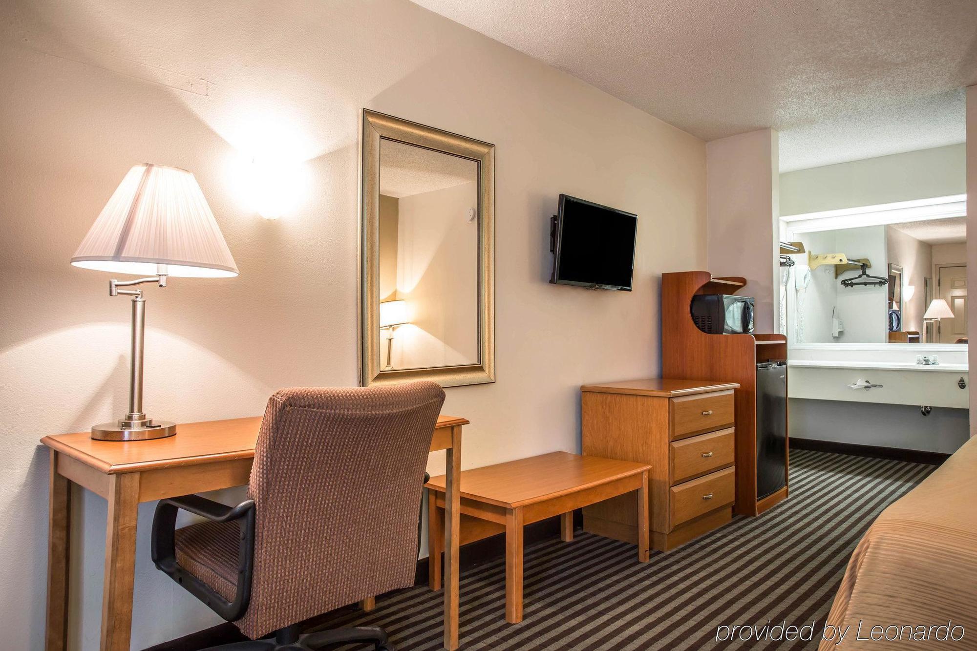 Quality Inn & Suites Rockingham Exterior foto